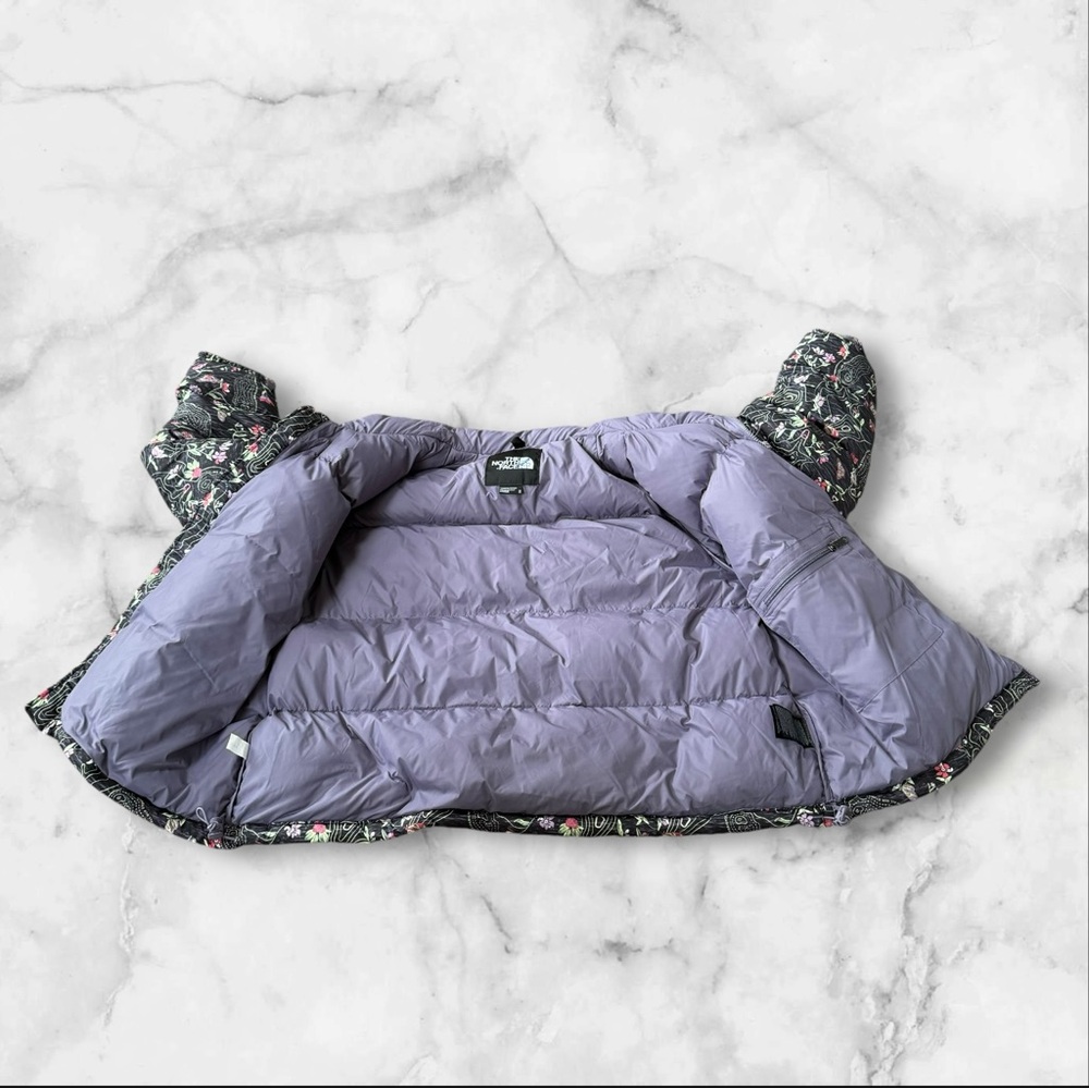 The North Face Purple and Black Puffer Jacket - Picture 6 of 10